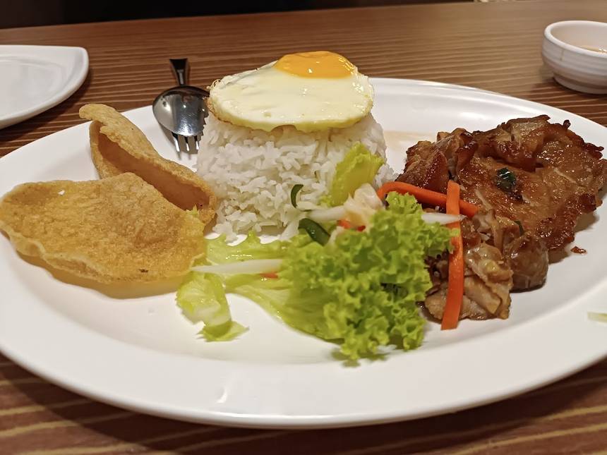 So Pho at Paragon