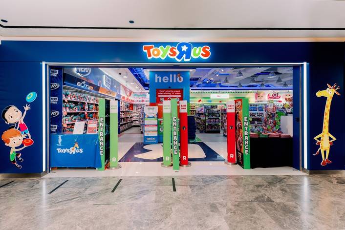 Toys 'R' Us at Paragon