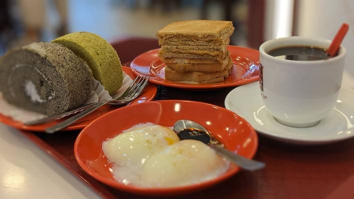 Ya Kun Cafe at Parkway Parade