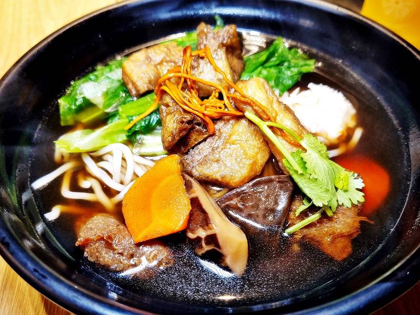 Greendot at Paya Lebar Square