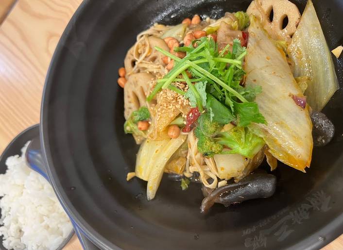 iPOT Mala Tri-Pot at Paya Lebar Square