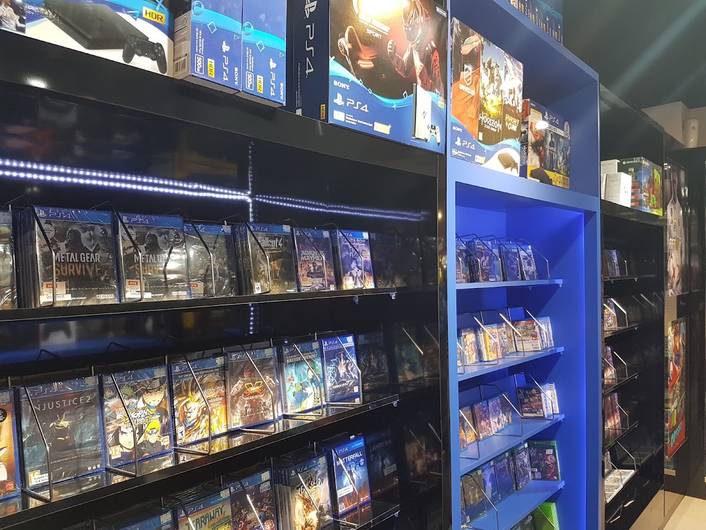 R.P.G – Right Place for Gadgets at Paya Lebar Square
