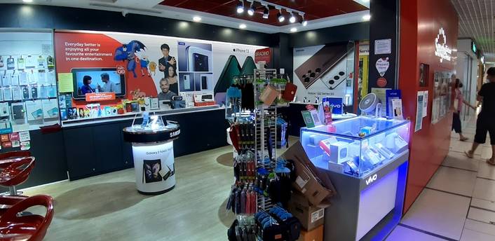 Singtel Exclusive Retailer at Paya Lebar Square