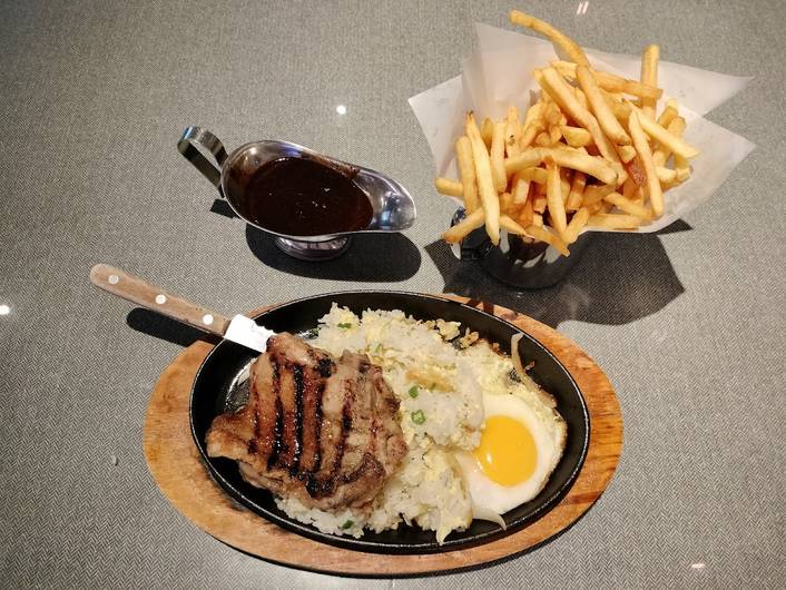 Xin Wang Hong Kong Café at Plaza Singapura