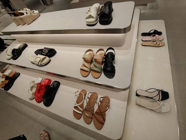 CHARLES & KEITH at Raffles City