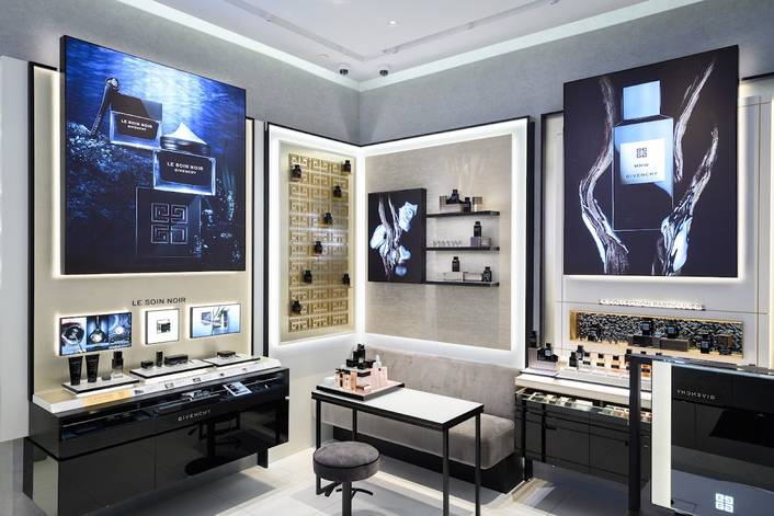 GIVENCHY at Raffles City