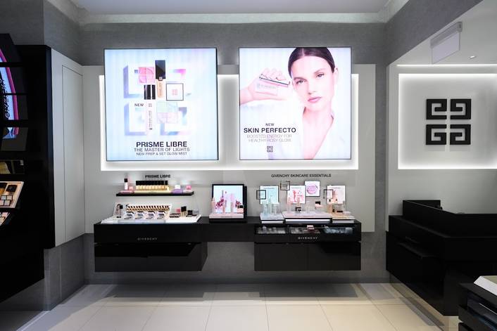 GIVENCHY at Raffles City
