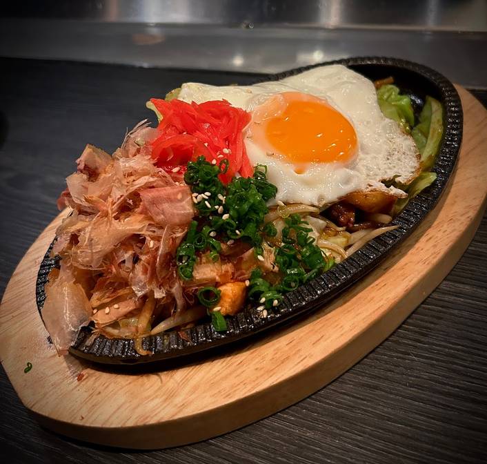 Teppan Bar Q at Robertson Walk