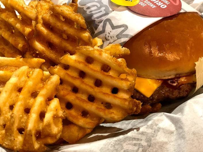 Carl's Jr at Singpost Centre