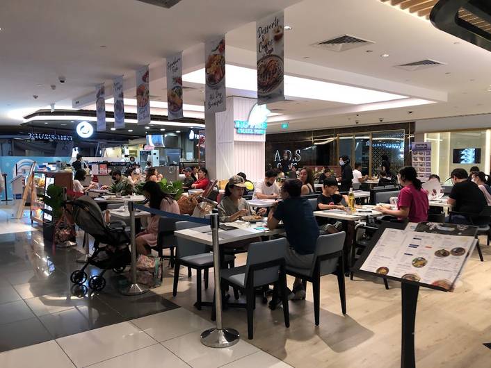 Big Fish Small Fish Cafe at Suntec City