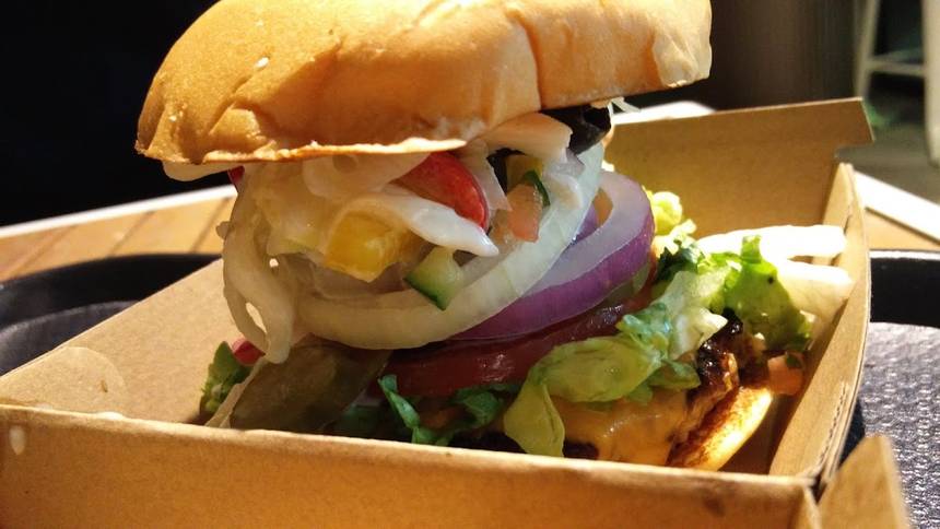 SIMPLEburger Inc at Suntec City