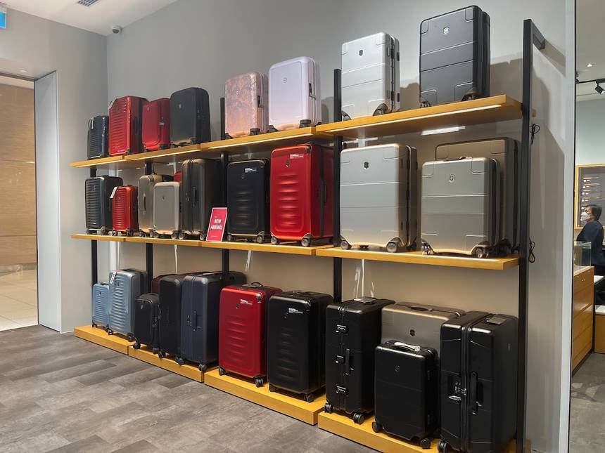 Victorinox at Suntec City