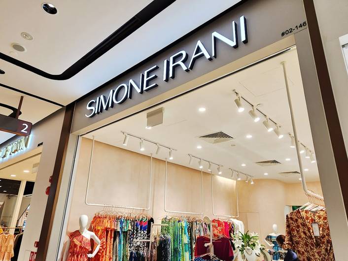 Simone Irani at Tanglin Mall
