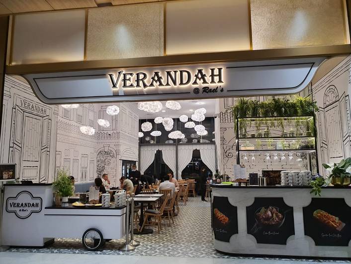 Verandah @ Rael's at 111 Somerset