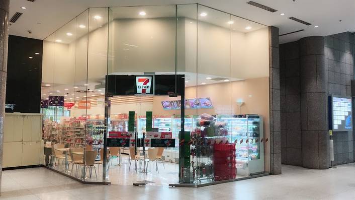 7-Eleven at UE Square