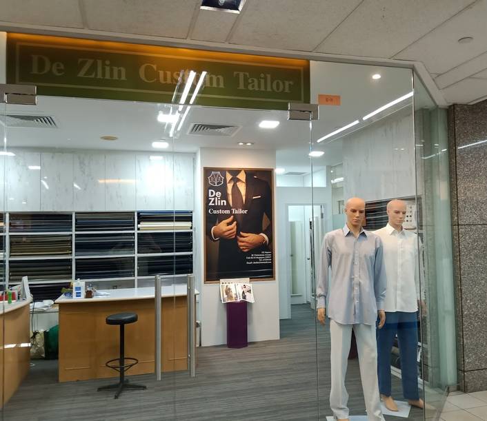 De Zlin Custom Tailor at UE Square