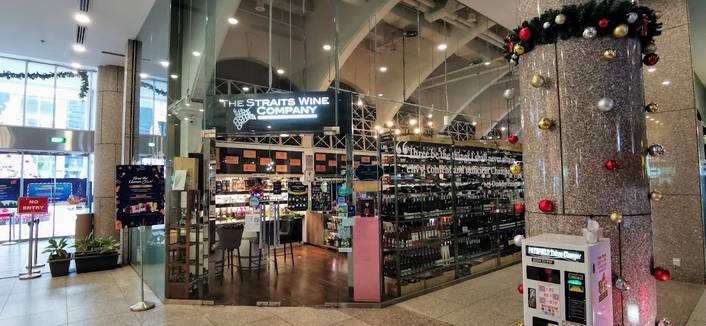 The Straits Wine Company at UE Square