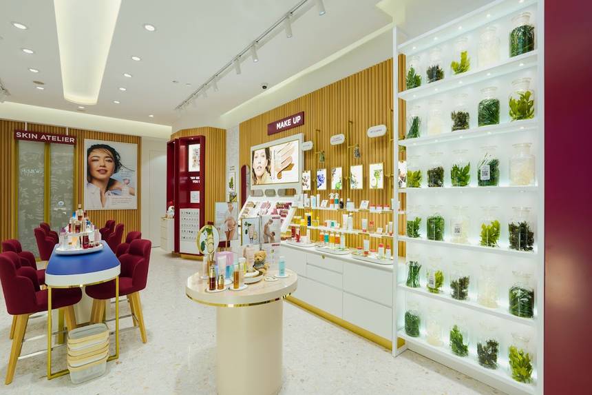 Clarins at Waterway Point