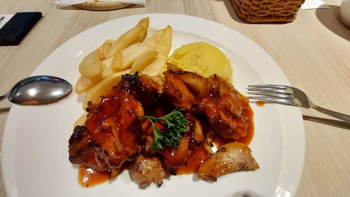 Swensen's at Waterway Point