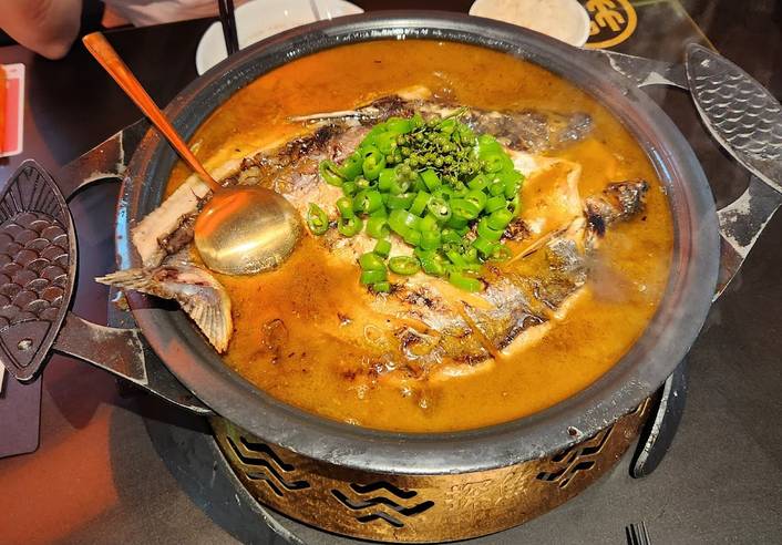 TAN YU 探鱼 at Waterway Point