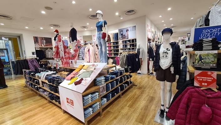 Uniqlo at Waterway Point