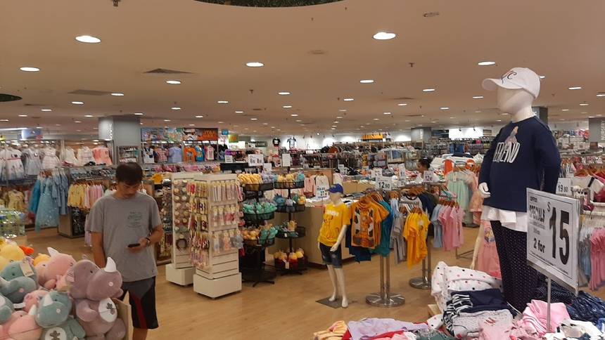 Tom & Stefanie at West Mall