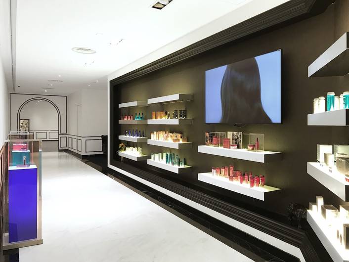 mǐ the salon at Wisma Atria