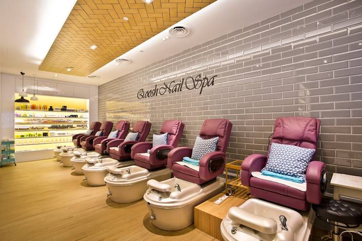 Qoosh Nail Spa at Wisma Atria