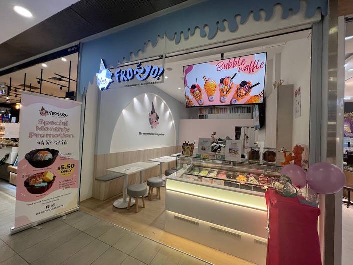 FRO~YO! at YewTee Point