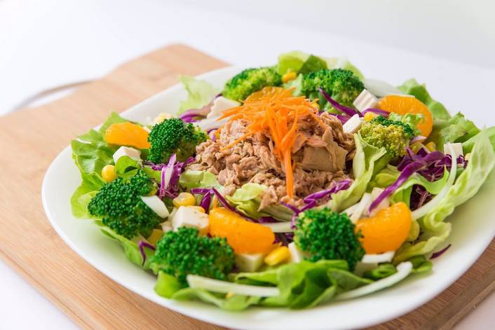 Take-out Salad at YewTee Point