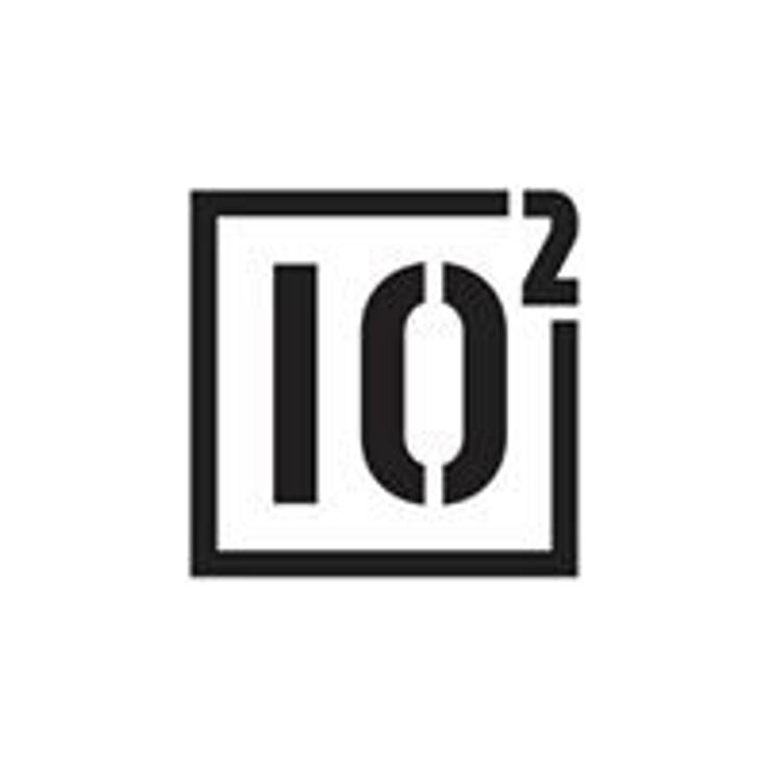 10 Square logo