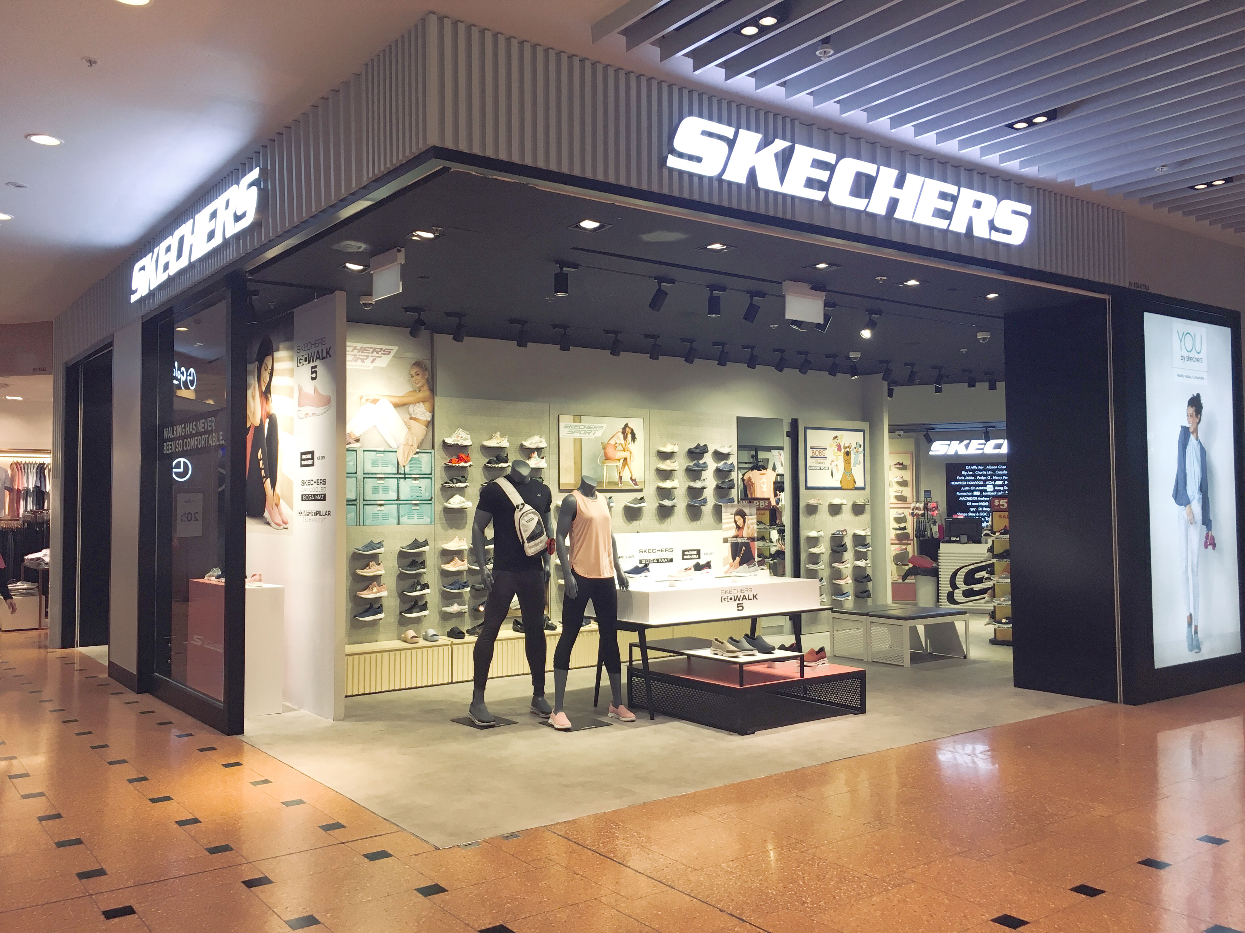Skechers Jurong Point SingMalls