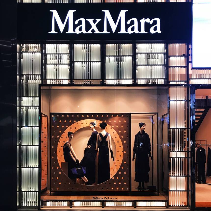 Max Mara at Mandarin Gallery store front