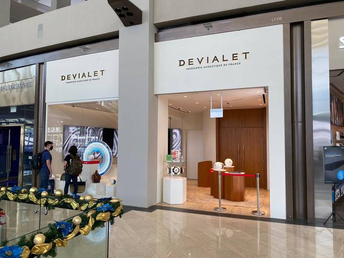 Devialet at Shoppes at Marina Bay Sands store front