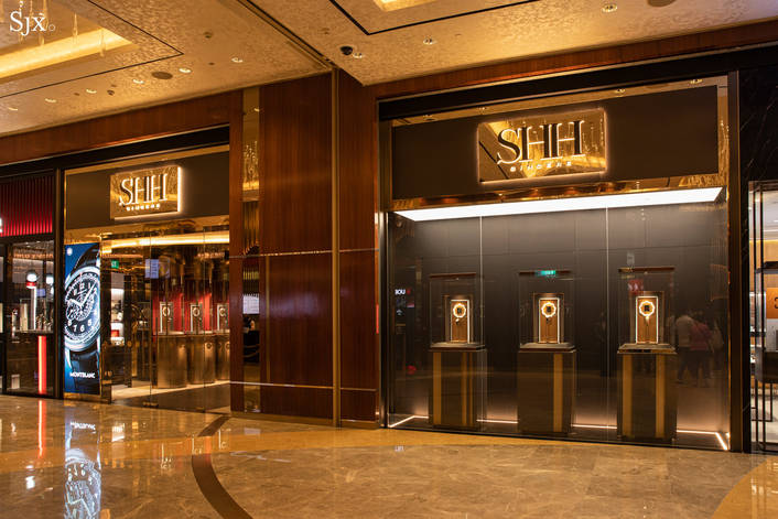 Sincere Haute horlogerie at Shoppes at Marina Bay Sands store front