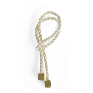 Cordão Branco com Pingente Ouro (38Cm) - 1un