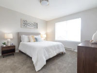 bedroom, click to stop animation
