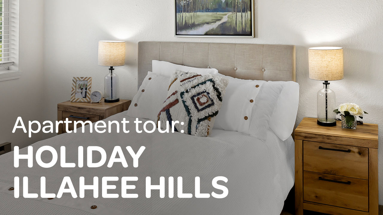 Holiday Illahee Hills apartment bedroom model video tour with queen sized bed and a night stand on each side