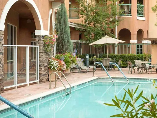 Atria Senior Living Grand Oaks pool