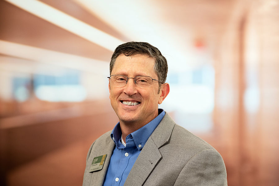 Headshot of Sean Purser