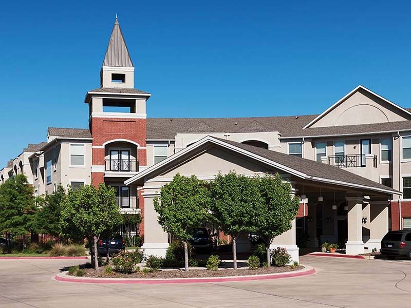 Exterior photo of Atria at Hometown
