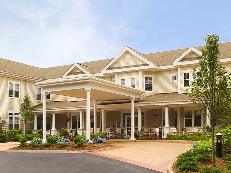 Atria Longmeadow Place exterior entrance