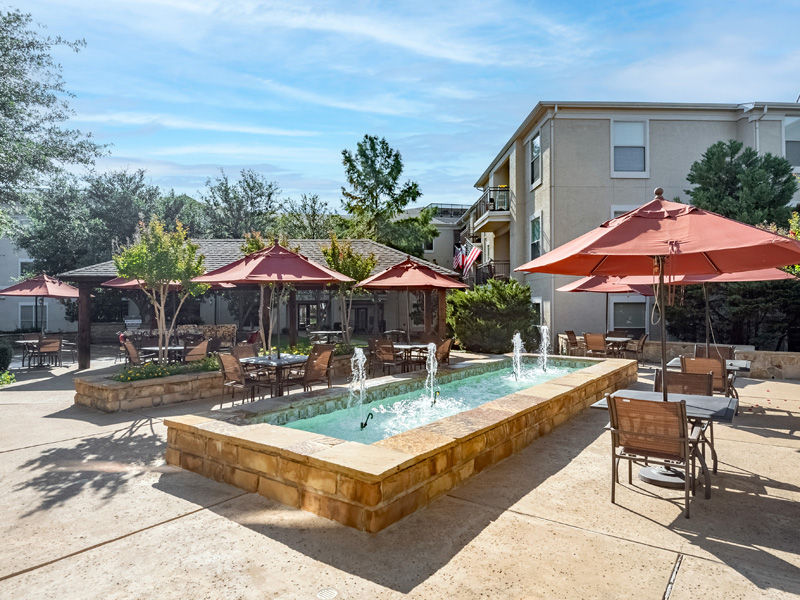 Courtyard at Atria at Hometown