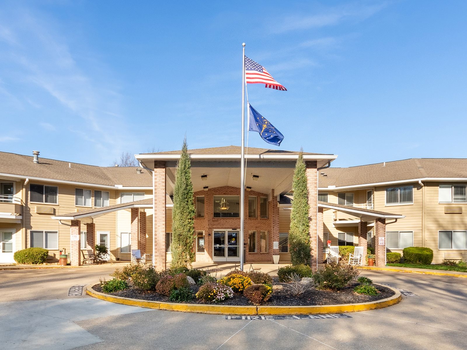 Exterior view of the Holiday Willow Park retirement community