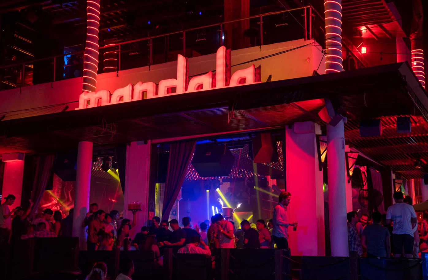 Taxi Shuttle Cancún - Traslados Privados desde el Aeropuerto de Cancún CUN