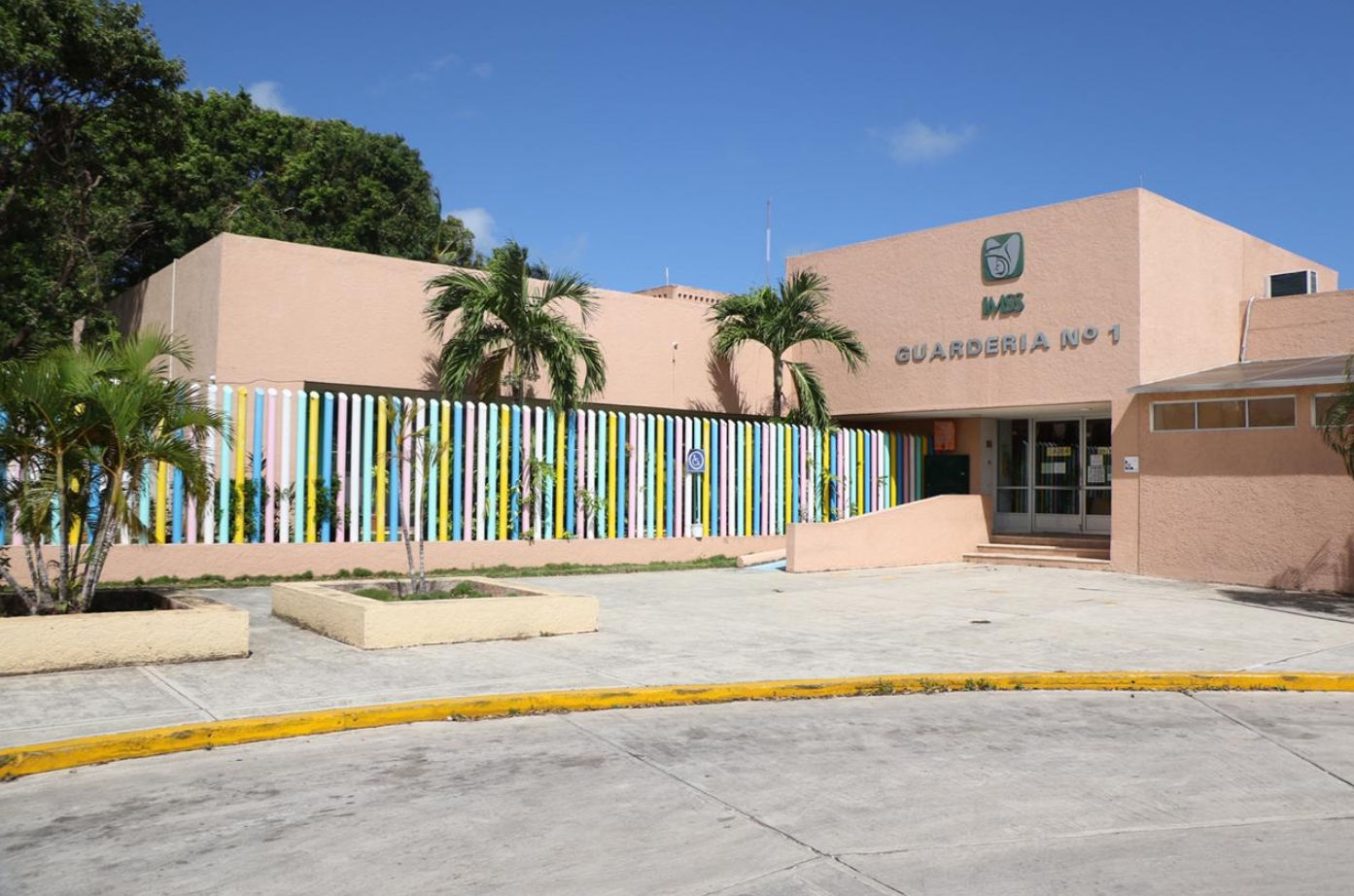 Shuttle Aeropuerto Cancún 24/7 - Transporte de Ida y Vuelta Garantizado