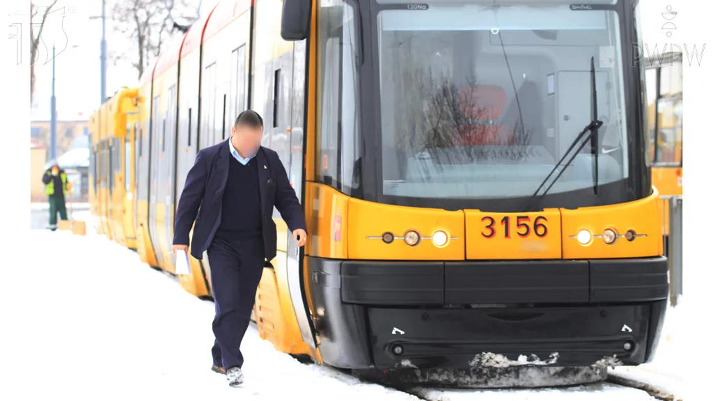 Czy zanim oddalisz się od tramwaju, masz obowiązek zabezpieczyć go przed możliwością uruchomienia przez osobę niepowołaną?