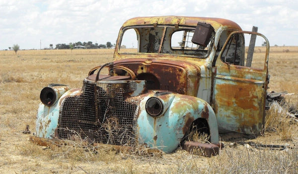 can i junk my car with expired tags