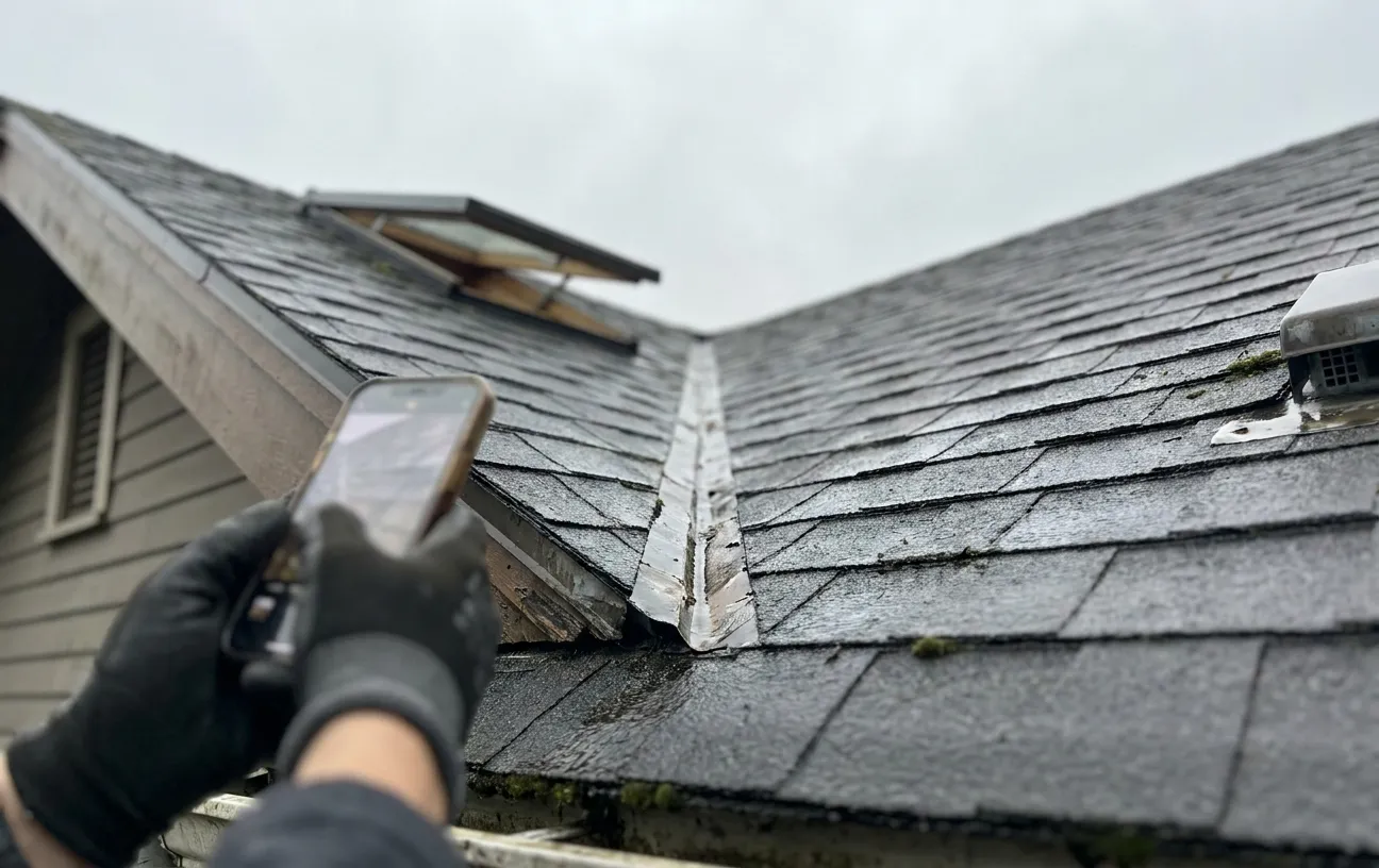 How to Choose the Best Roofing Contractors in Kent WA