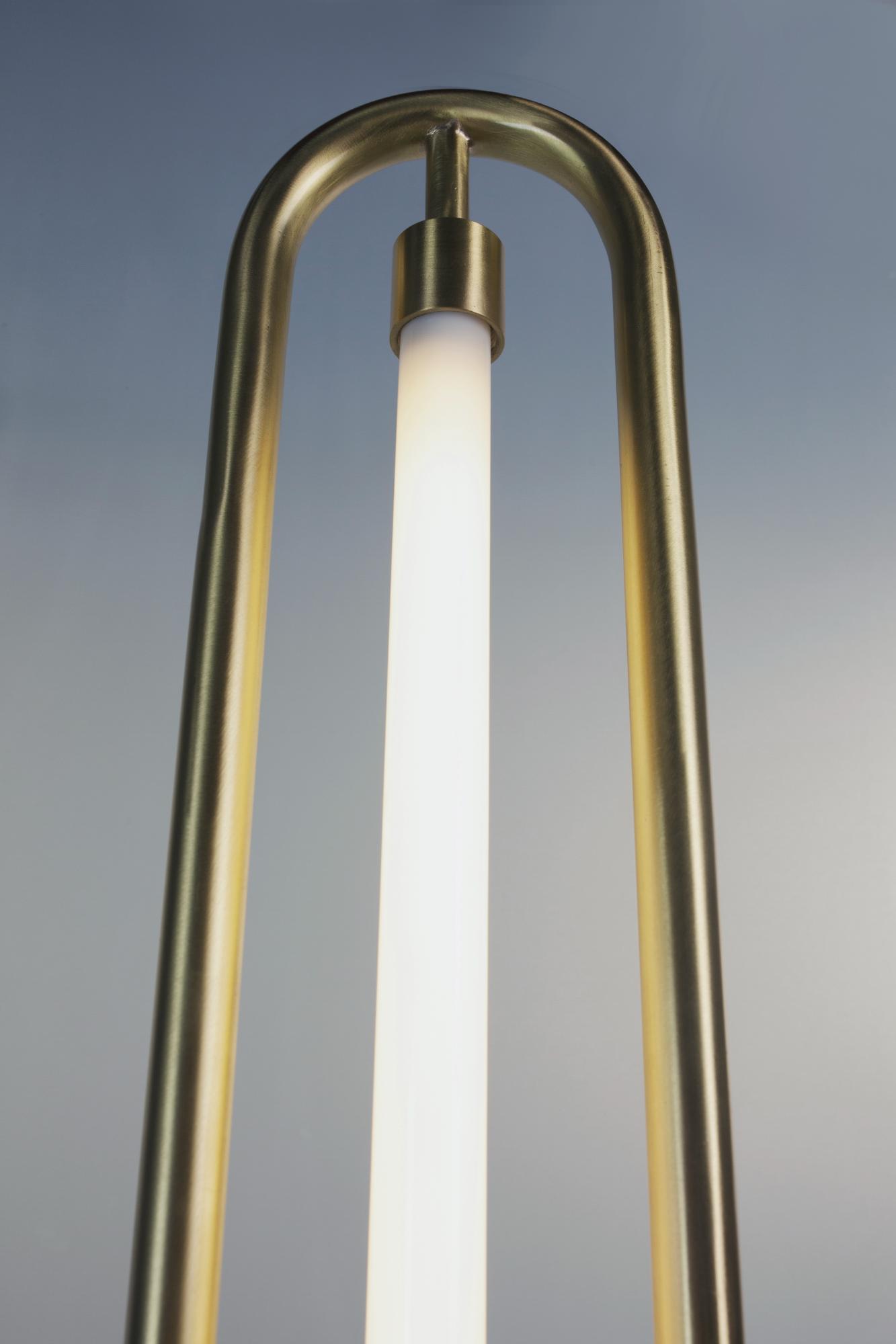 Loop Floor Lamp
